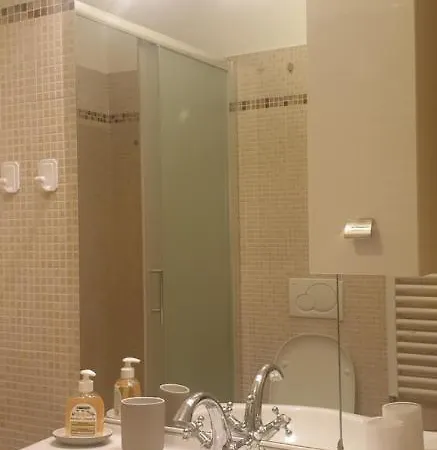 Isola Dal Verme Flat Appartement *